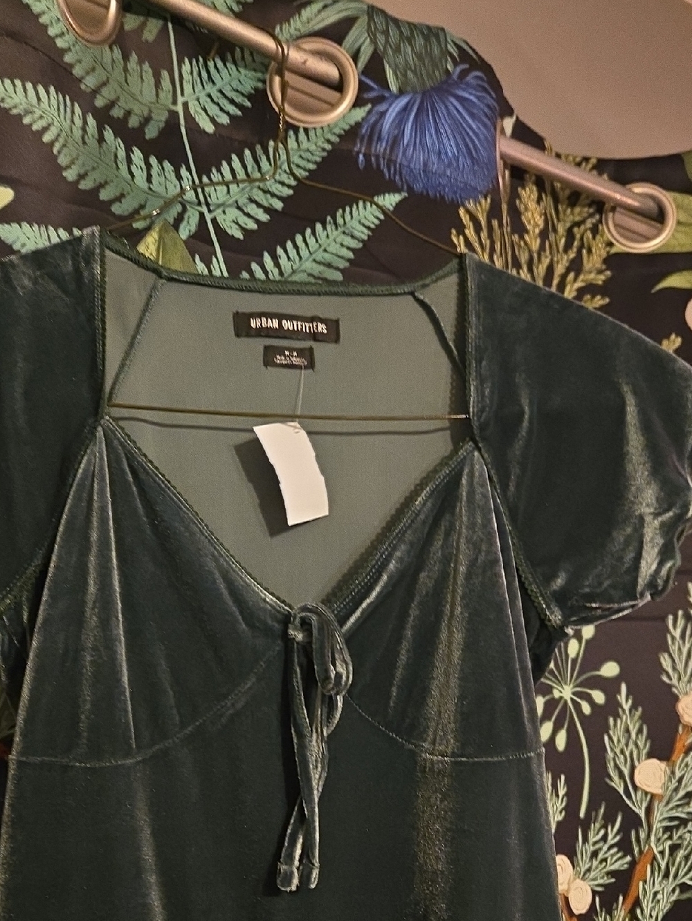 Urban Outfitters New Forest Green Velvet Tie-Front Dress Skort Romper Medium - Picture 2 of 3